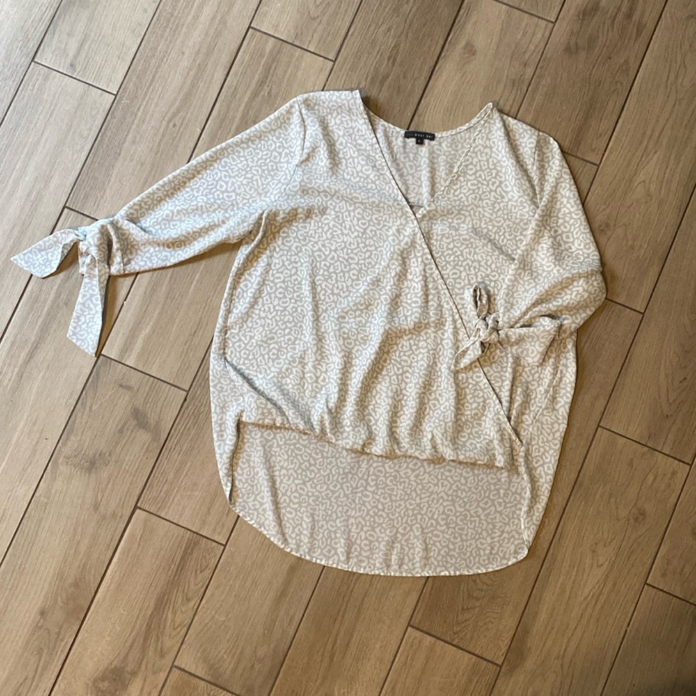 Gray Leopard 3/4 Sleeve